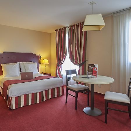 Hotel Cerise シャトゥー エクステリア 写真